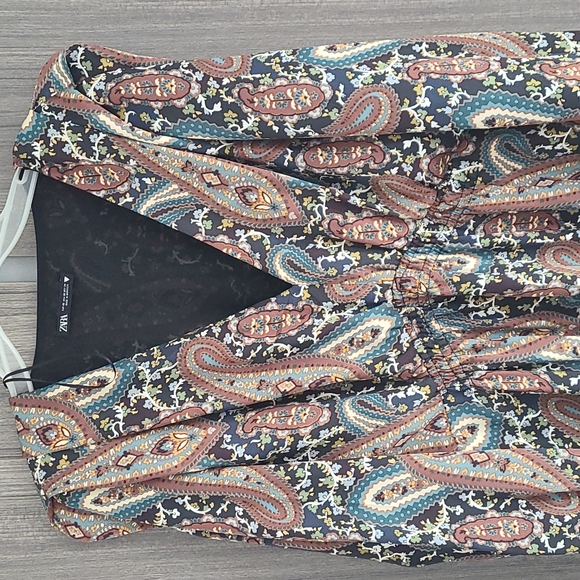 Zara satin effect print midi dress - Picture 3 of 5